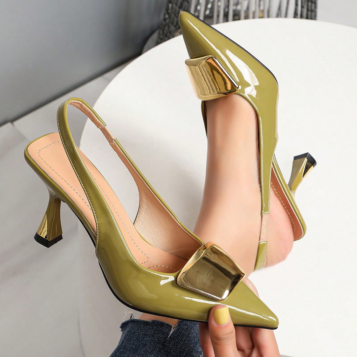 세련된 디자인의 여성용 뾰족코 슬링백 힐, 트렌디한 사 - Women'S Shoes Clogs 리뷰 및 가격